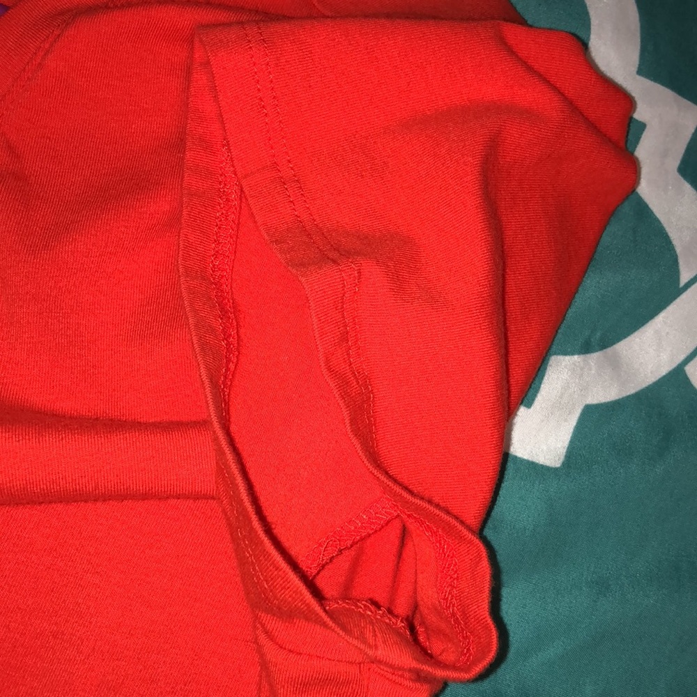 Orange top - Picture 3 of 4